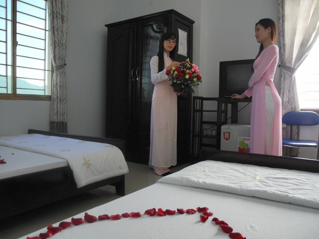 Nam Hong Hotel ニャチャン 部屋 写真